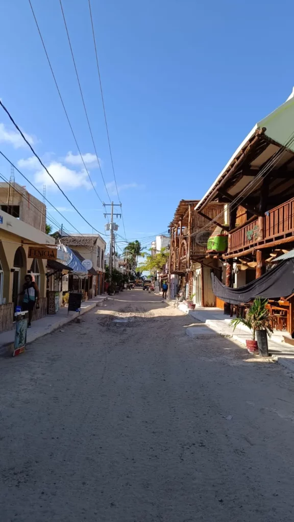 Ferry to Holbox - city center